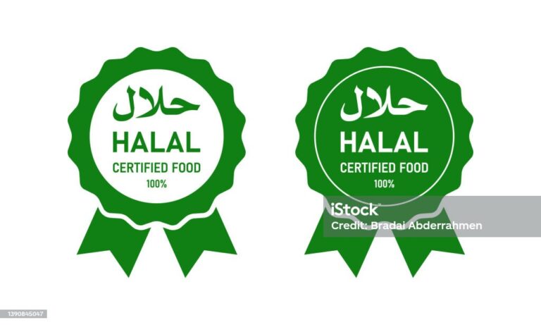 Classic green halal label with flat design, muslim approved product badge sticker